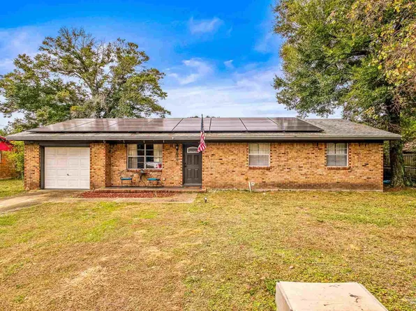 7113 Whirlybird Ave, Pensacola, FL 32504