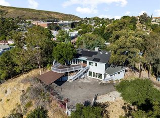 8700-8702 Hillrose St, Sunland, CA 91040