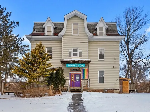 43 Francis Ave, Pittsfield, MA 01201