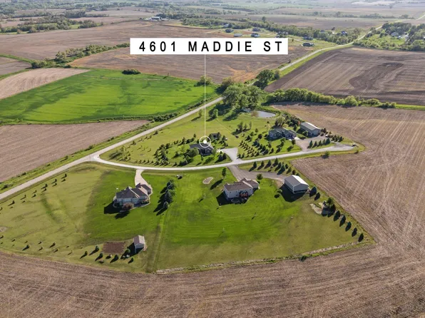 4601 Maddie St, Lincoln, NE 68527
