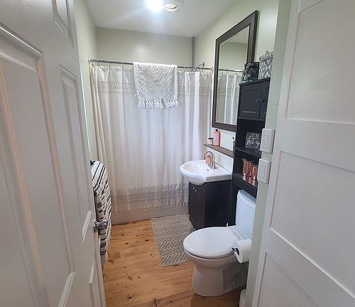 5th image of 1002 Bouchard Ave