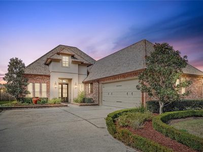 609 Pelican Crst, Belle Chasse, LA, 70037