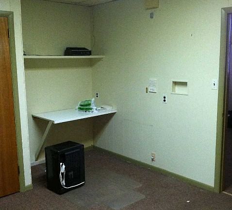 4th image of 2239 33rd St