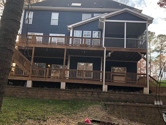 3rd image of 13 Knollwood Pl