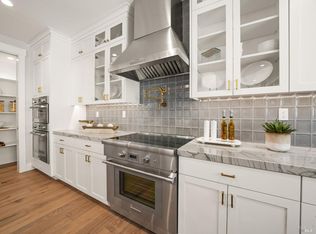 31 Erin Drive, San Rafael, CA 94903