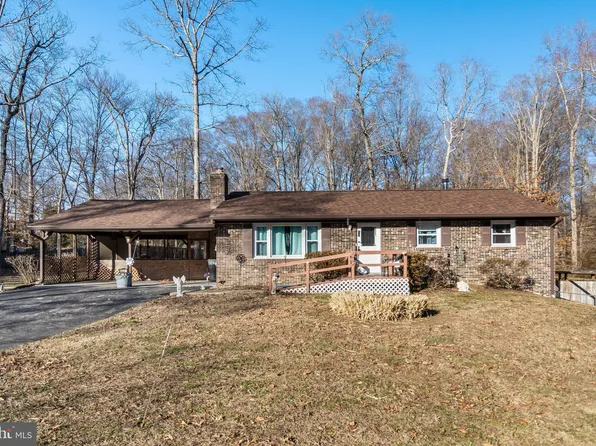 4424 Bellewood Dr, Pomfret, MD 20675