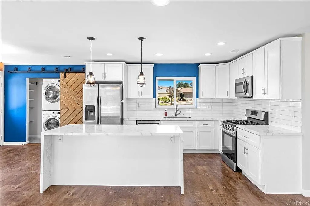 3 bed, 1422 sqft, $4,500 — Photo 4