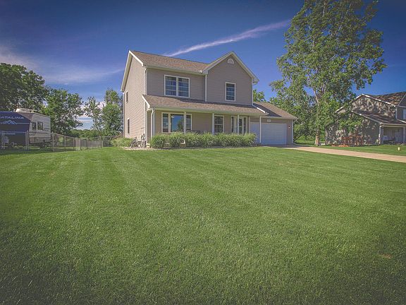 3rd image of 7677 Stermer Dr