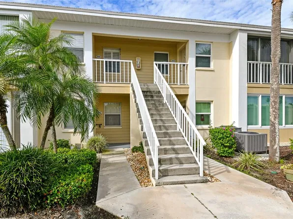 421 CERROMAR TERRACE #469, VENICE, FL 34293
