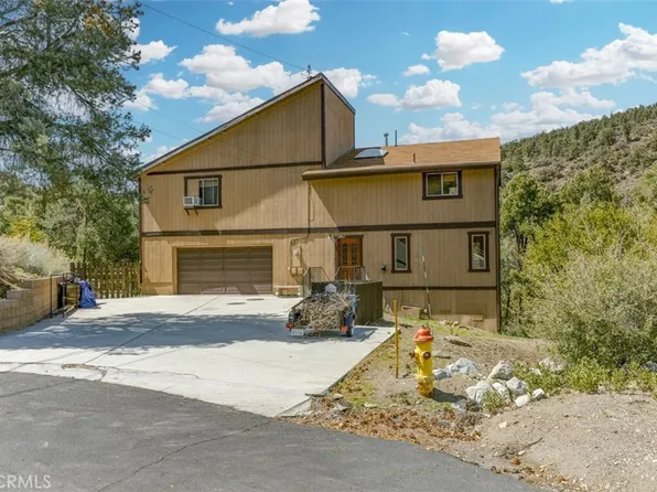 2717 Hillcrest Ct, Frazier Park, CA 93225