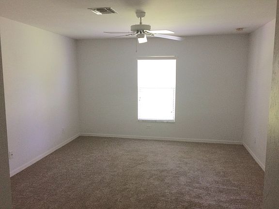 5th image of 4110 NE 23rd Ave