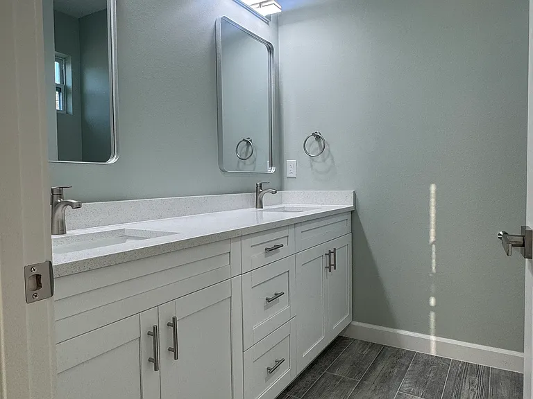 7327 David Blvd — Photo 2
