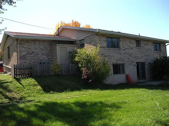 2nd image of 6118 Clematis Dr