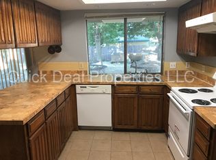 2606 Web Ct, Grand Prairie, TX 75052