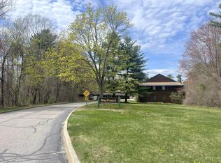 Bay Court Condominium, South Burlington, VT 05403