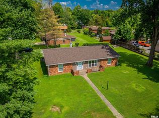 103 Westernaire Dr, Marion, IL 62959