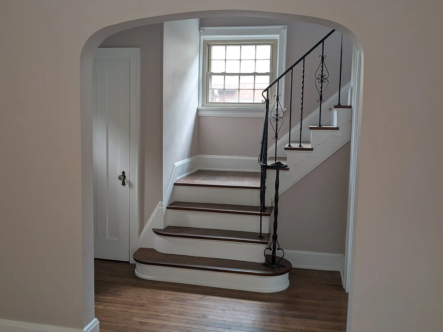 3 bed, 2.5 bath, 1792 sqft, $3,500 — Photo 2