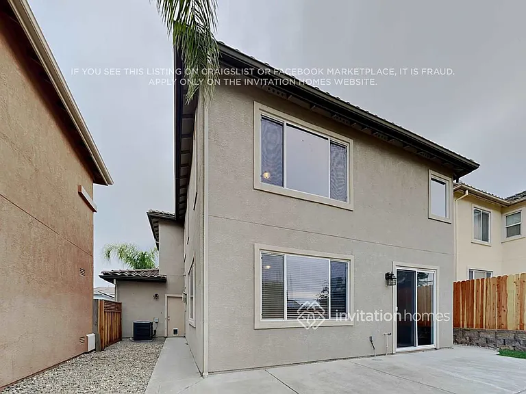 1108 Villaggio Cir — Photo 18