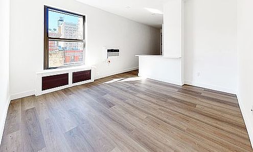 2nd image of 2785 Broadway #7LA