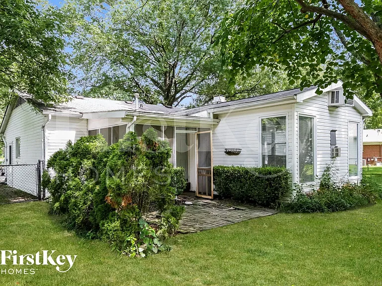 505 Vista Dr — Photo 15