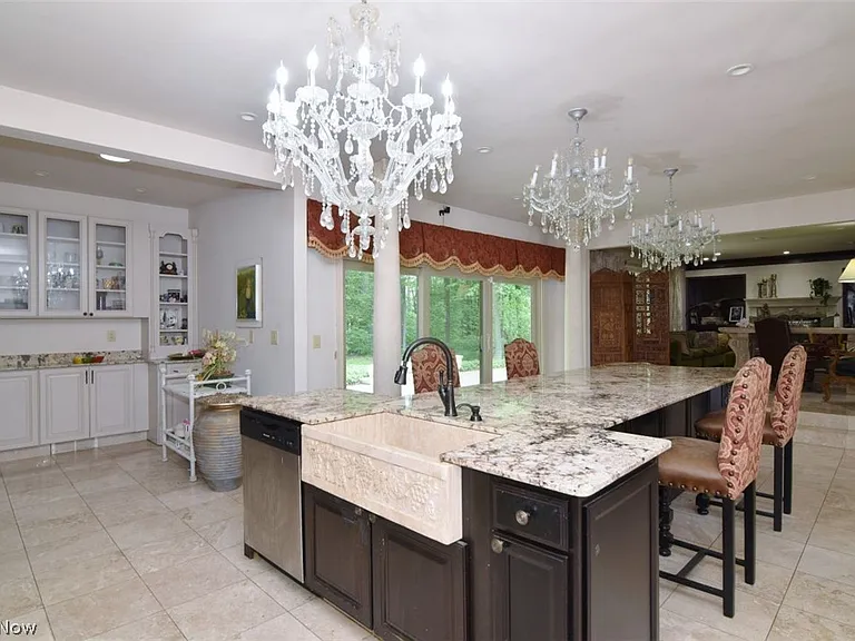32049 Gates Mills Blvd — Photo 13