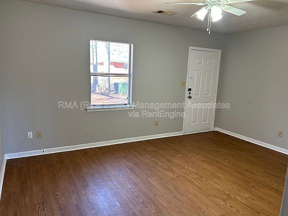 2nd image of 300 S 18th St #A