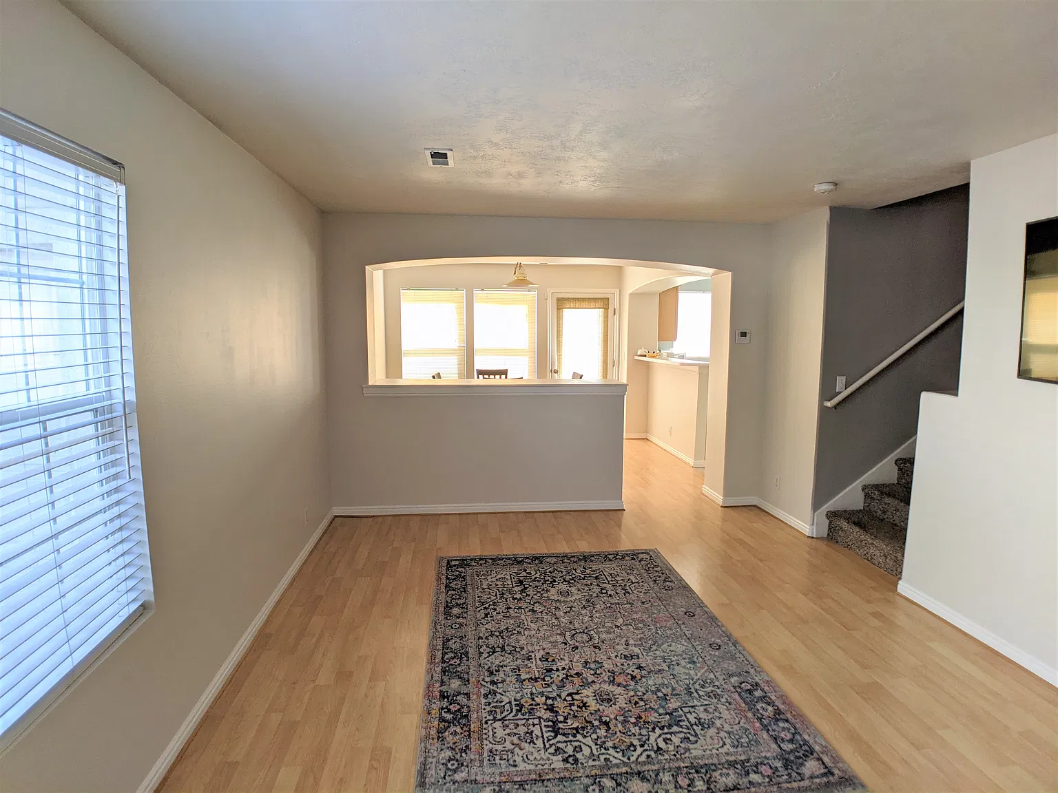 3 bed, 2.5 bath, 1526 sqft, $1,850 — Photo 4