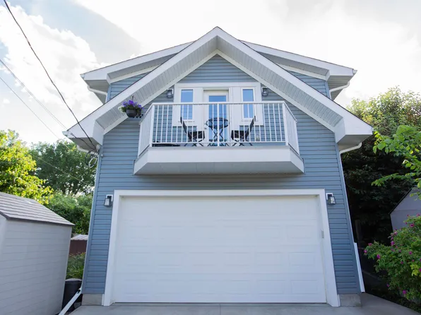 11131 52nd St NW, Edmonton, AB T5W 3H6