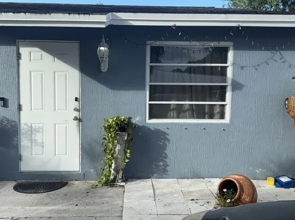 813 Fairview Street, Lake Worth, FL 33461