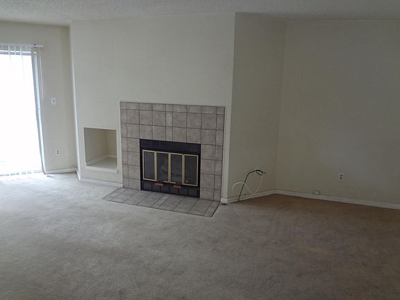 4th image of 1226 S Monaco Street Pkwy APT 201