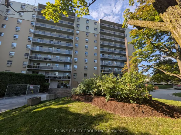 931 Wonderland Rd S #111, London, ON N6K 2X6