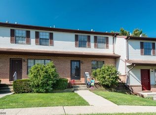 187 Cynthia Dr, Hackettstown, NJ 07840