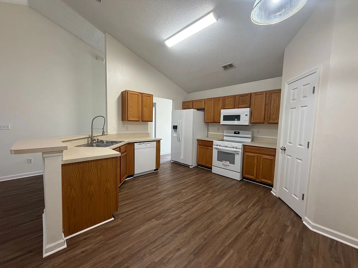 $1495 - Palm Coast - Fresh Everything — Photo 3