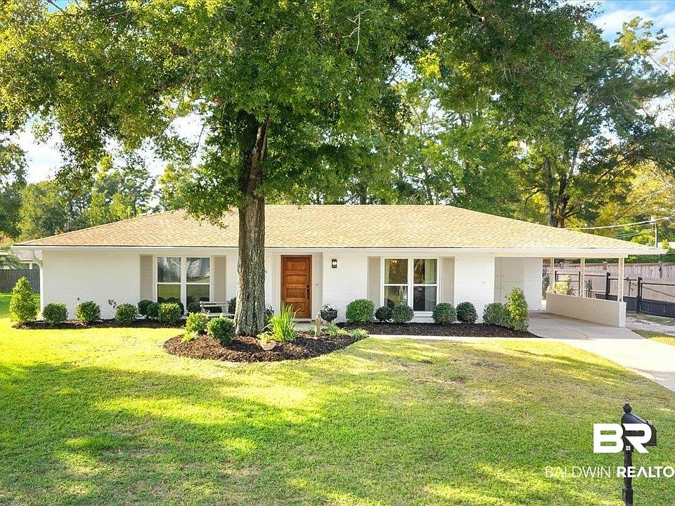1st image of 77 Paddock Dr