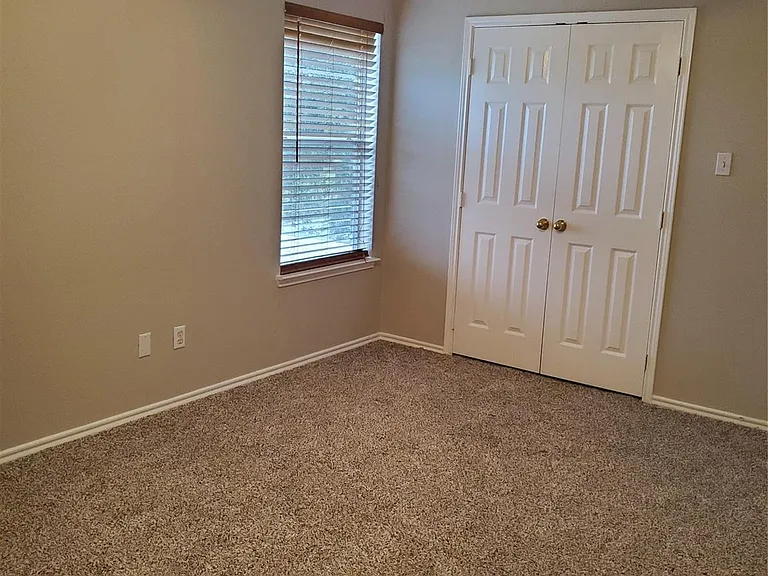 3223 West St — Photo 35