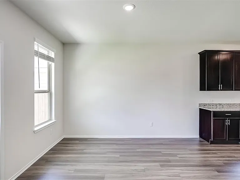31 Pacific Loon St — Photo 9