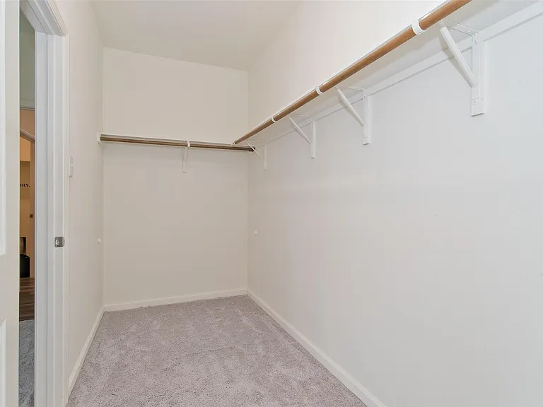 1637 Shadow Hawk Dr — Photo 13