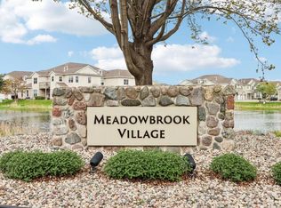 N16W26500 Meadowgrass Cir UNIT C, Pewaukee, WI 53072