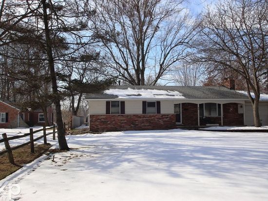 60 Riverside Dr, Mount Clemens, MI 48043