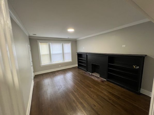 5722-24 S King Dr W #11422615