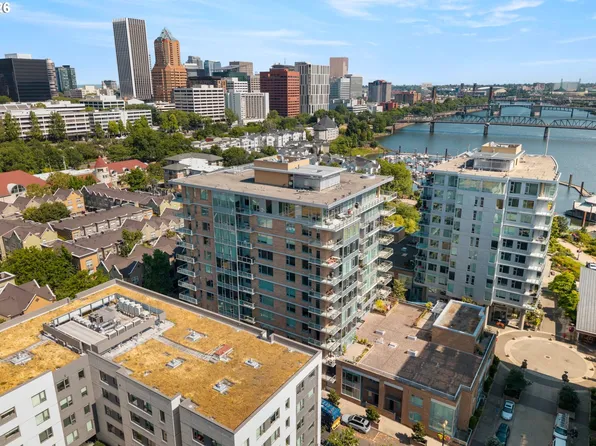 1930 S River Dr Unit W504, Portland, OR 97201
