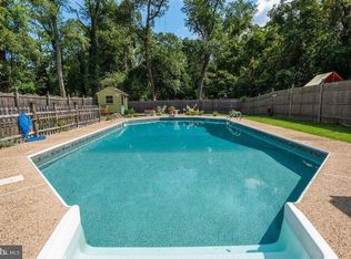 433 Independence Dr, Burlington, NJ 08016