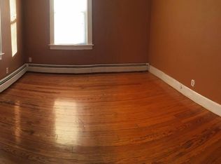 75 Naples Ave #3, Providence, RI 02908