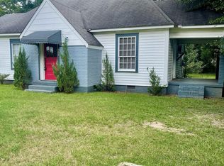 502 Government St #B, Wetumpka, AL 36092