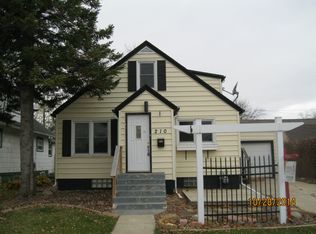 210 4th Ave SE, Pipestone, MN 56164