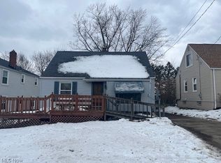 1726 Coventry St, Akron, OH 44301