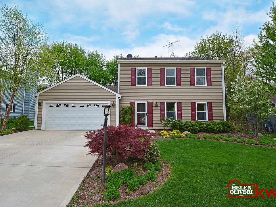 1st image of 305 Kensington Dr