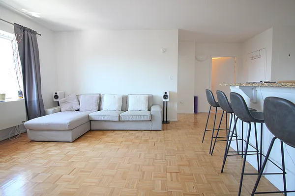 Rented by Corcoran | media 17