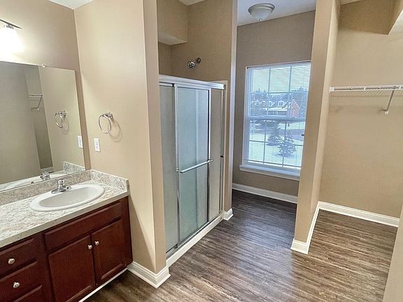2nd image of 401-407 Pleasant Meadow Blvd #407-302