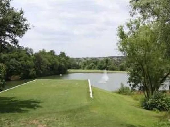 8801 Fairway Hill Dr, Austin, TX 78750